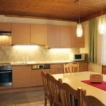 Alpenchalet Paznaun 度假居 卡普尔