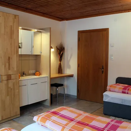 Alpenchalet Paznaun 度假居 *