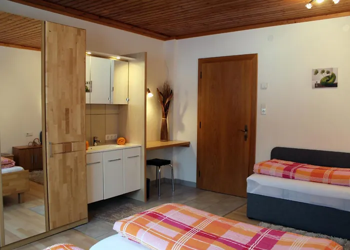 Alpenchalet Paznaun Tatil Evi *